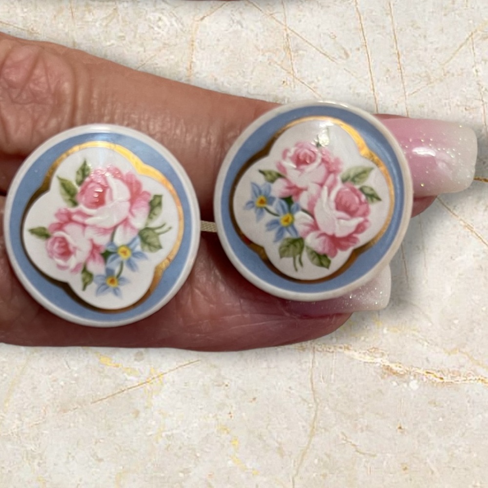 Vintage Rose Floral Clip-On Earrings with Gold Accents